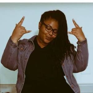 Meet your Posher, Miriam